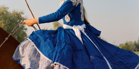 بالبلدي: لقاء الفساتين الفيكتورية بقوة الخيول.. قصة نساء مكسيكيات يُعِدن تشكيل الفروسية