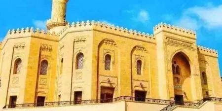 في
      7
      محافظات..
      الأوقاف
      تفتتح
      10
      مساجد
      اليوم
      الجمعة
      ضمن
      خطتها
      لإعمار
      بيوت
      الله