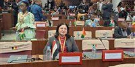 بالبلدي: نائبة
      وزيرة
      التضامن
      تشارك
      فى
      فعاليات
      انطلاق
      المنتدى
      الأفريقى
      الأول
      لبرلمان
      الطفل
      بالرباط