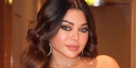 بالبلدي: هيفاء
وهبي
تتصدر
التريند
بارتدائها
الحجاب