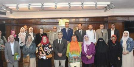 بالبلدي : توصيات
      المؤتمر
      السنوي
      العاشر
      لتوثيق
      وبحوث
      أدب
      الطفل