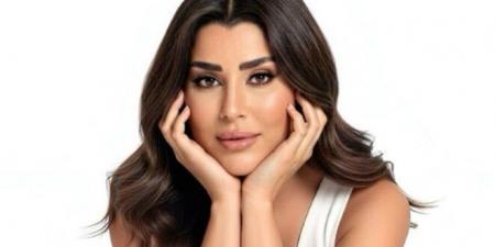 بالبلدي: مفاجأة
      لـ
      أيتن
      عامر
      في
      عيد
      ميلادها..
      شاهد
      رد
      فعلها
      «فيديو»