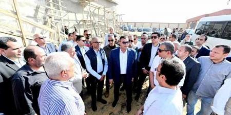 بالبلدي : وزير
      الإسكان
      ومحافظ
      الفيوم
      يتفقدان
      توسعات
      محطة
      معالجة
      ”كحك”
      بمركز
      يوسف
      الصديق