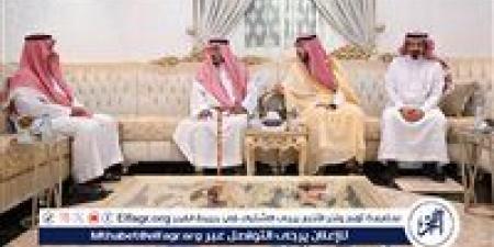 بالبلدي: مُحافظ
      الطائف
      يُعزي
      أسرة
      البقمي