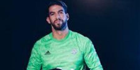 بالبلدي: شريف
إكرامي
يقرر
الاعتزال
نهاية
الموسم
ومنصب
إداري
في
بيراميدز
ينتظره