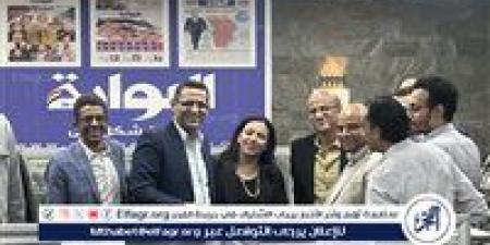 بالبلدي: نقيب
الصحفيين:
رسالة
"الوفد"
والبوابة
نيوز"
يجب
أن
تصل
لكل
المؤسسات
الصحفية