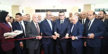 وزير
      الإسكان
      يفتتح
      المؤتمر
      والمعرض
      الدولي
      للمياه
      والبنية
      التحتية
      (IWWI
      2025)