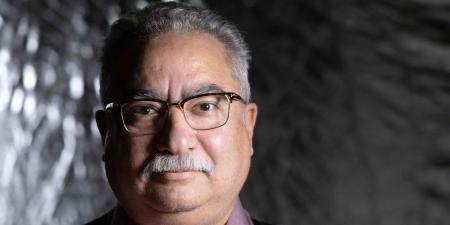 بالبلدي: إبراهيم عيسى: القضاء المصري يحكم بعرض فيلم "الملحد"