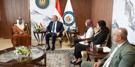 بالبلدي: مباحثات
      مصرية
      إماراتية
      لتعزيز
      الاستثمارات
      في
      البترول
      والغاز