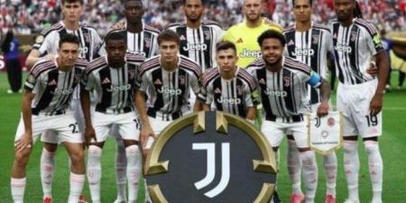 بالبلدي: سباليتي
يعلن
قائمة
يوفنتوس
لمباراة
بودو
جليمت
في
أبطال
أوروبا