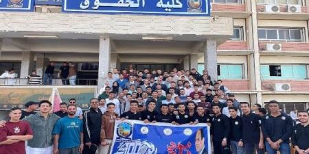 بالبلدي: نائب
رئيس
جامعة
قنا
يشارك
طلاب
الحقوق
فعاليات
مبادرة
«100
يوم
رياضة»