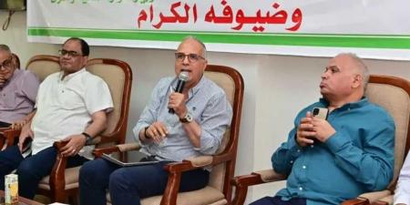 د.سويلم
      يشهد
      انعقاد
      quot;ورشة
      عمل
      متابعة
      الموسم
      الصيفي
      ٢٠٢٦
      لمحافظتي
      بني
      سويف
      والمنياquot;