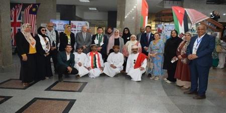 بالبلدي: جامعة
      العاصمة
      تنظم
      احتفالية
      عالمية
      للتنوع
      الثقافي
      والحوار
      بمشاركة
      طلاب
      من
      8
      دول