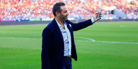 بالبلدي : توقع
      مثير
      من
      حازم
      إمام
      لمشوار
      منتخب
      مصر
      في
      كأس
      العالم..
      ويحدد
      بطل
      المونديال