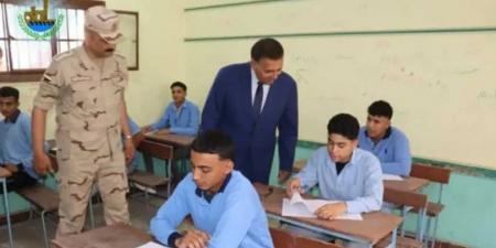 غرفة
      تعليم
      القليوبية
      ترصد
      تداول
      امتحان
      اللغة
      العربية
      للإعدادية
      على
      صفحات
      الغش