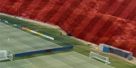 بالبلدي : أفاعي
      سامة..
      تحذيرات
      لمنتخبي
      سويسرا
      والنرويج
      قبل
      كأس
      العالم