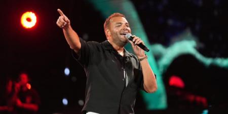 بالبلدي : بالصور
      ..
      رامي
      صبري
      يشعل
      6
      أكتوبر
      ب
      أضخم
      حفل
      صيفي
      وحضور
      عربي
      وخليجي
      لافت
      ..
      ويعلن
      عن
      إطلاق
      “القمر”
      16
      يونيو 