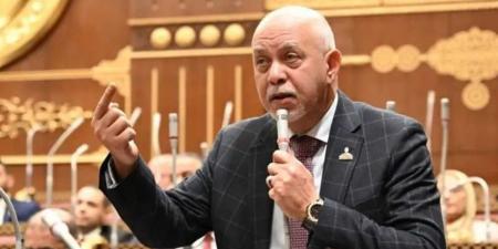 الثلاثاء..
مجلس
الشيوخ
يناقش
مقترحا
بشأن
آليات
تنفيذ
قرار
تنظيم
تراخيص
الأنشطة
الصناعية