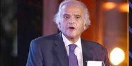 بالبلدي: أضا:
      ممدوح
      عباس
      حسم
      القضية
      ولن
      يساهم
      في
      رفع
      إيقاف
      القيد
      عن
      الزمالك
