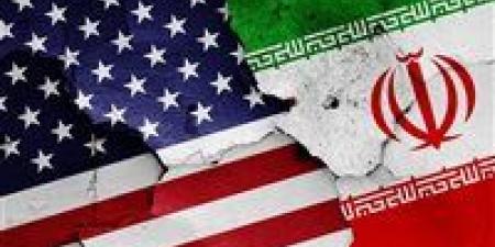 بالبلدي: ضربات
جوية
أمريكية
على
إيران..
وطهران
ترد
بقصف
أسطولها
الخامس
بالبحرين