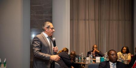 بالبلدي : رئيس
الكونغو:
العاصمة
الجديدة
نموذج
أفريقي
ملهم..
ونتطلع
لتكرار
التجربة
المصرية
في
كينشاسا