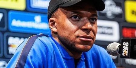 بالبلدي : مبابي:
      أطمح
      لعودتي
      إلى
      فرنسا
      بكأس
      العالم..
      ولا
      يوجد
      منتخب
      متعطش
      أكثر
      منا
      للفوز
      به