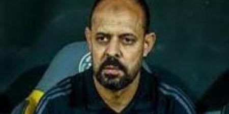 بالبلدي: أبو
      قمر:
      النحاس
      مستمر
      بالموسم
      القادم..
      ونفاوض
      الأهلي
      بشأن
      تمديد
      إعارة
      الساعي