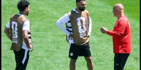 بالبلدي : منتخب
      مصر
      يستعد
      جيدًا
      لمواجهة
      بلجيكا
      المرتقبة..
      وطلب
      من
      حسام
      حسن