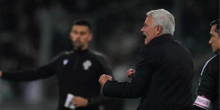 بالبلدي : بأوامر
      من
      مورينيو..
      ريال
      مدريد
      يحسم
      صفقة
      ذهبية
      جديدة