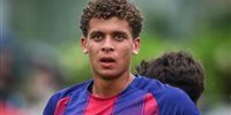 بالبلدي : برشلونة
يدعم
حمزة
عبد
الكريم
قبل
مواجهة
مصر
وبلجيكا
في
كأس
العالم