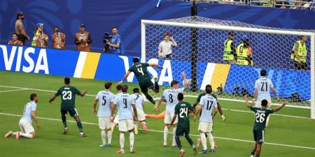بالبلدي : رجل
مباراة
السعودية
وأوروجواي
في
كأس
العالم