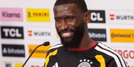 بالبلدي : روديجر
      يلمح
      إلى
      إمكانية
      انتقال
      زميله
      في
      ألمانيا
      إلى
      ريال
      مدريد..
      ويعلق
      على
      عودة
      مورينيو