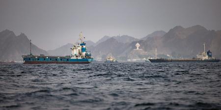 بالبلدي: الولايات المتحدة تعلق عقوبات بيع النفط الإيراني
