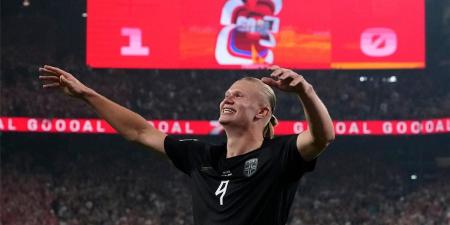 بالبلدي : غير
      متوقع..
      رد
      مضحك
      من
      هالاند
      بشأن
      مباراة
      فرنسا
      والنرويج
      في
      كأس
      العالم