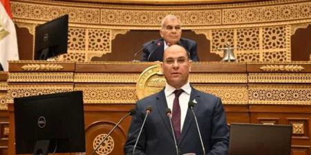 مجلس
      الشيوخ
      يناقش
      طلب
      النائب
      أحمد
      إدريس
      لاستيضاح
      خطة
      الحكومة
      لتوطين
      صناعة
      الدواء