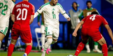 بالبلدي : رجل
مباراة
الجزائر
والأردن
في
كأس
العالم