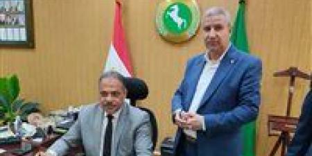 بالبلدي : برقم
      الجلوس..
      رابط
      نتيجة
      الشهادة
      الإعدادية
      2026
      محافظة
      الشرقية