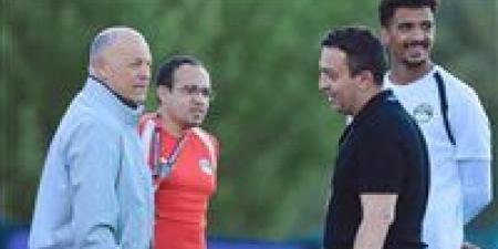 بالبلدي: المونديال..
      مصر
      تهدد
      بالانسحاب
      من
      لقاء
      إيران
      بسبب
      دعم
      المثليين
      تدريب
      سياتل