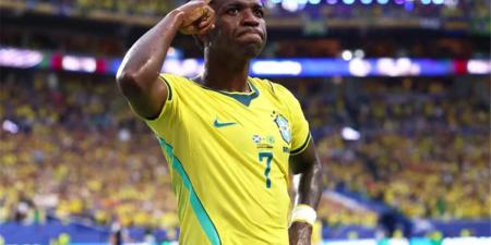 بالبلدي : ترتيب
      هدافي
      كأس
      العالم
      بعد
      ثنائية
      فينيسيوس
      أمام
      اسكتلندا