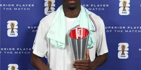 بالبلدي : رجل
      مباراة
      فرنسا
      والنرويج
      في
      كأس
      العالم
      2026