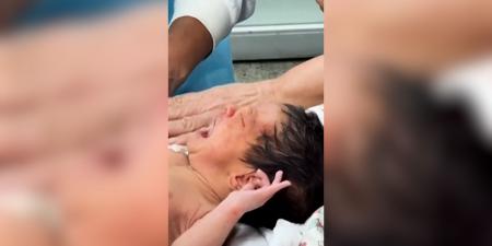 بالبلدي: رضيع بعمر 18 يوماً ينجو بعد 32 ساعة تحت أنقاض زلزالي فنزويلا