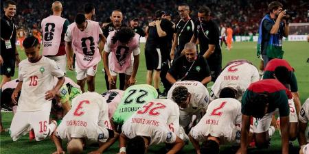 بالبلدي : لاعب
      المغرب
      يوضح
      أسباب
      الفوز
      على
      هولندا..
      ويصرح:
      الطواحين
      من
      أفضل
      10
      منتخبات
      بالعالم