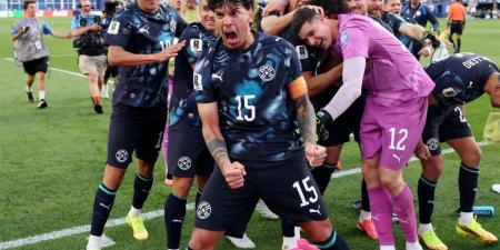 بالبلدي : رجل
      مباراة
      ألمانيا
      وباراجواي
      في
      كأس
      العالم