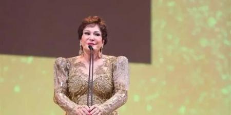 لبلبة
      تكشف
      سبب
      رفضها
      للزواج
      بعد
      انفصالها
      عن
      حسن
      يوسف