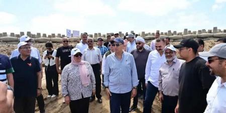 وزير
      الري
      يتابع
      الموقف
      التنفيذي
      لمشروع
      حماية
      الشواطئ
      عند
      حائط
      رشيد
      بمحافظة
      كفر
      الشيخ