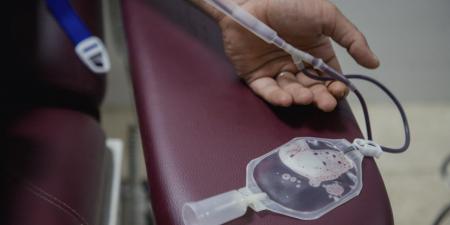 بالبلدي: هل تعرف لمن يمكنك التبرع بالدم؟ اكتشف الفصائل المتوافقة مع فصيلة دمك