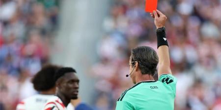 بالبلدي : قرار
      جديد
      من
      الاتحاد
      البلجيكي
      بشأن
      موقف
      فيفا
      من
      إلغاء
      طرد
      لاعب
      أمريكا