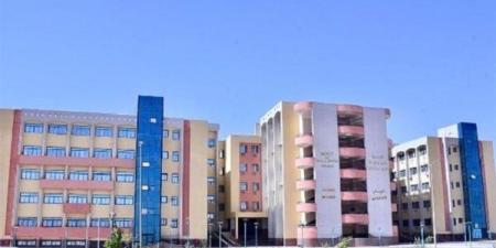 بالبلدي: جامعة
      سوهاج
      تعلن
      نتائج
      طب
      الأسنان..
      34.23%
      نسبة
      نجاح
      الفرقة
      الأولى
      تثير
      التساؤلات