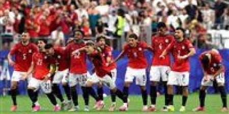 بالبلدي: صلاح
      أساسيًا
      ومرموش
      بديل..
      تشكيل
      منتخب
      مصر
      المتوقع
      لمواجهة
      الأرجنتين