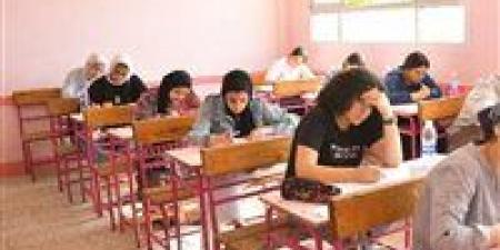 بالبلدي : غدًا
      انطلاق
      امتحاني
      الفيزياء
      والتاريخ
      لطلاب
      الثانوية
      العامة
      وسط
      إجراءات
      مشددة